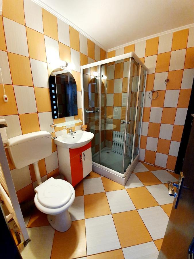 Vila Alma Azuga Hotel Kültér fotó