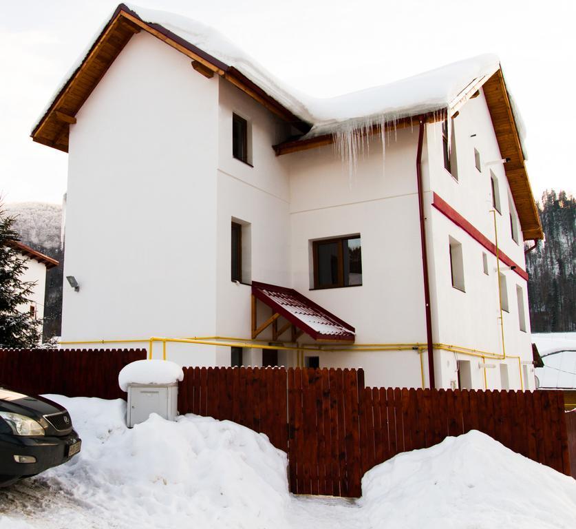 Vila Alma Azuga Kültér fotó